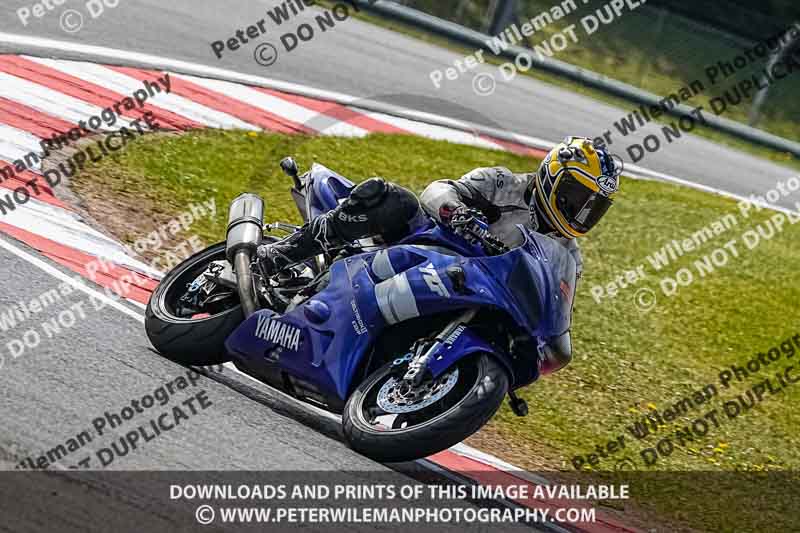 donington no limits trackday;donington park photographs;donington trackday photographs;no limits trackdays;peter wileman photography;trackday digital images;trackday photos